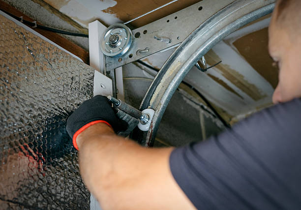 Affordable Garage Door Panel Replacement solutions in Pretty Bayou, FL